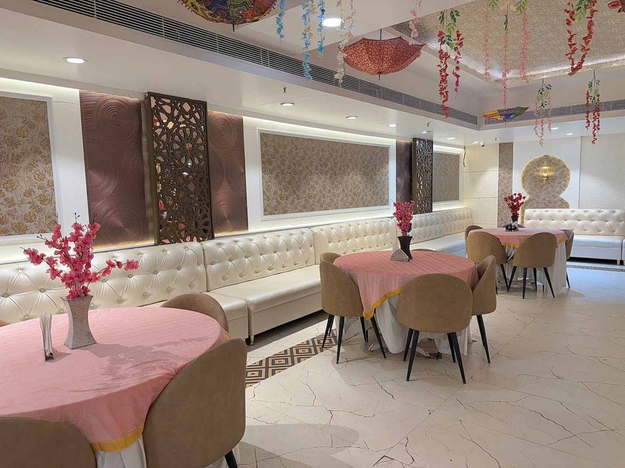 banquet+hall+in+noida