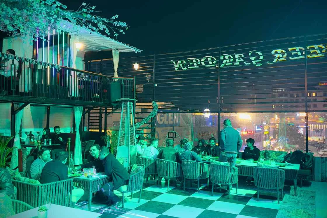 Best Rooftop Party Hall in Noida